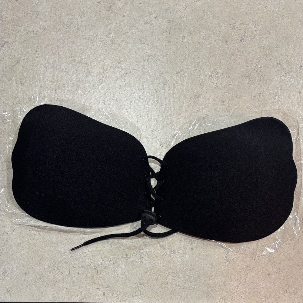 NWOT Sticky Boobs/Bra